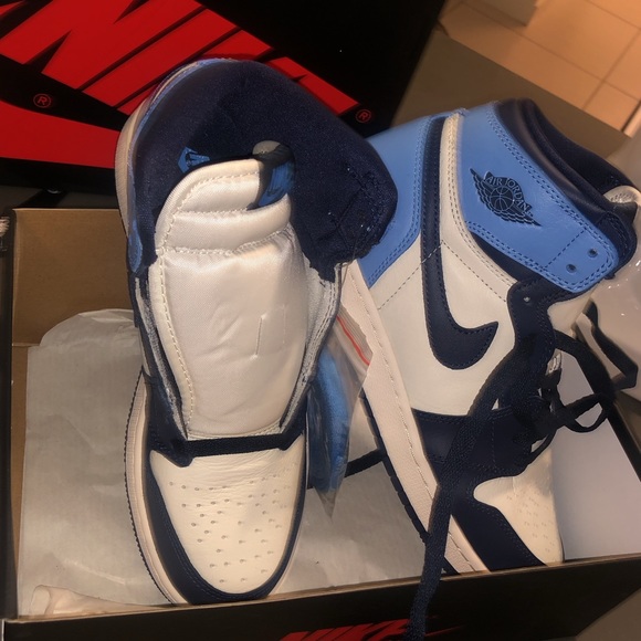 Jordan Other - Nike Air Jordan Retro I 1 HIGH OG Obsidian UNC